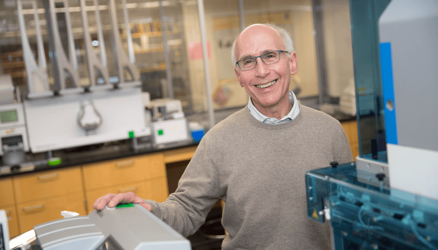 Photo of Lee Rubin in his lab