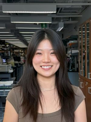 Photo of Julie Liu